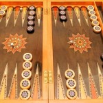 Tablier de backgammon. הפתיחה למרס טורקי